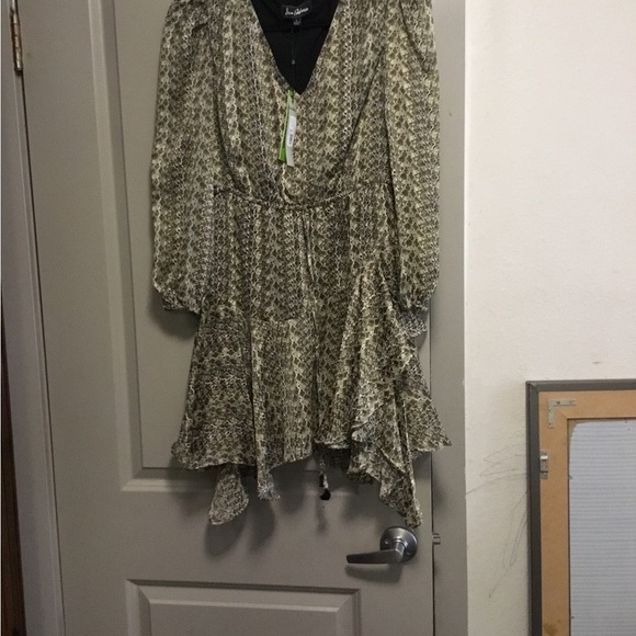Sam Edelman White and Green Ruffled Wrap Sundress - Picture 1 of 7
